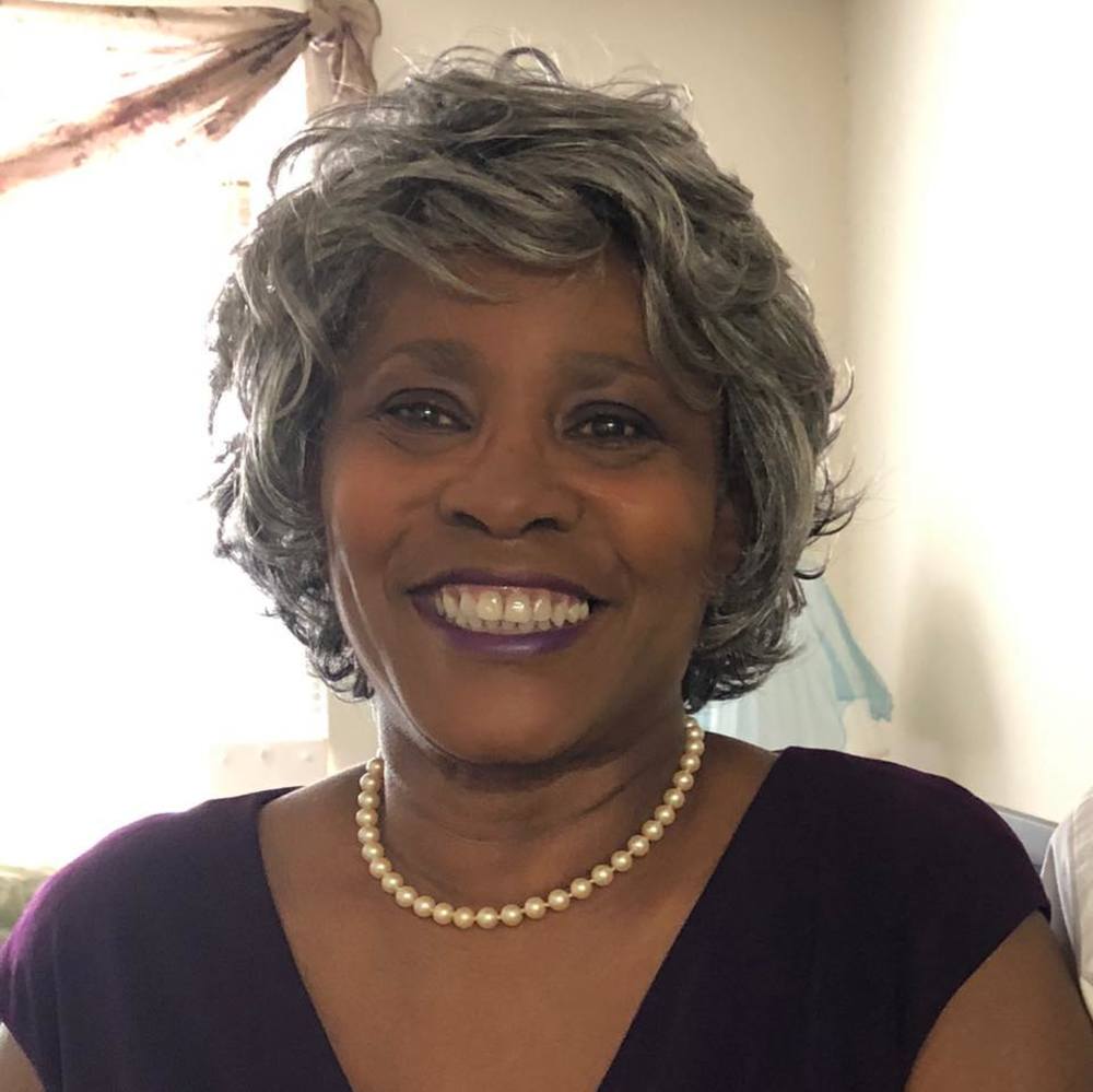 Meet your Posher, Carolyn